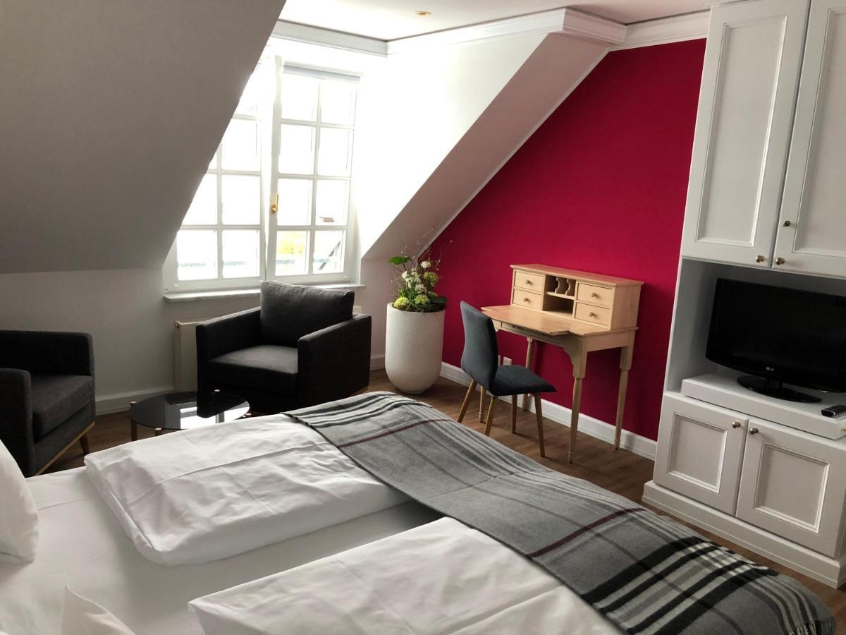 Hofgut Georgenthal Hotell Hohenstein Exteriör bild